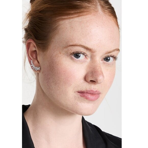 SHASHI Isabella Ear Climber - Picture 3 of 3